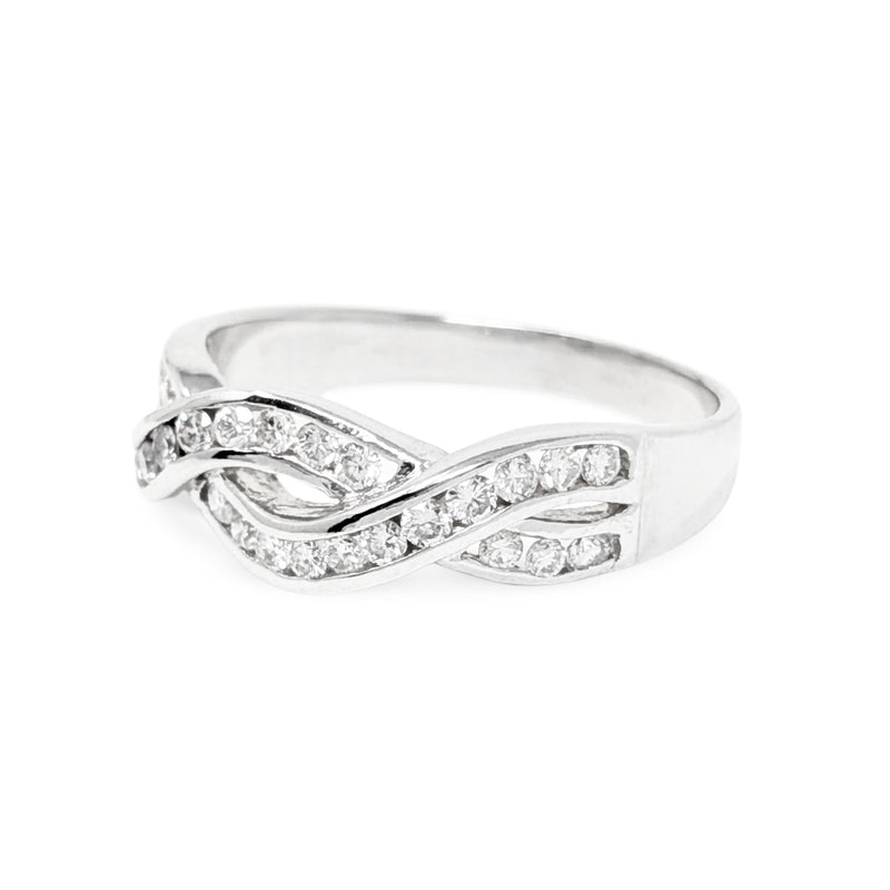 14K White Gold Diamond Infinity Band Ring - Size 9
