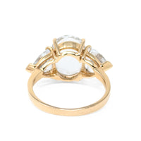 14K Gold White Gemstone Cocktail Ring - Size 7.75