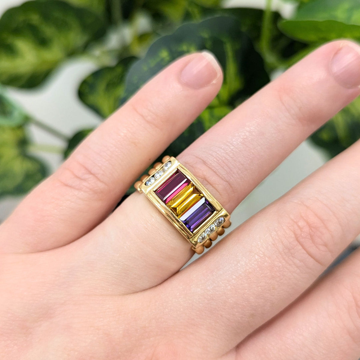 Italian 18K Gold Diamond & Rainbow Gemstone Link Ring - Size 7