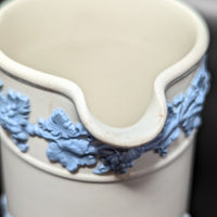 Wedgwood "Lavender on Cream" 2pc Jug Set (26oz, 8oz)