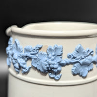 Wedgwood "Lavender on Cream" 2pc Jug Set (26oz, 8oz)