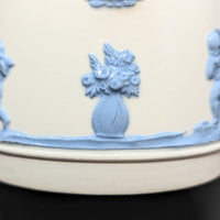 Wedgwood "Lavender on Cream" 2pc Jug Set (26oz, 8oz)