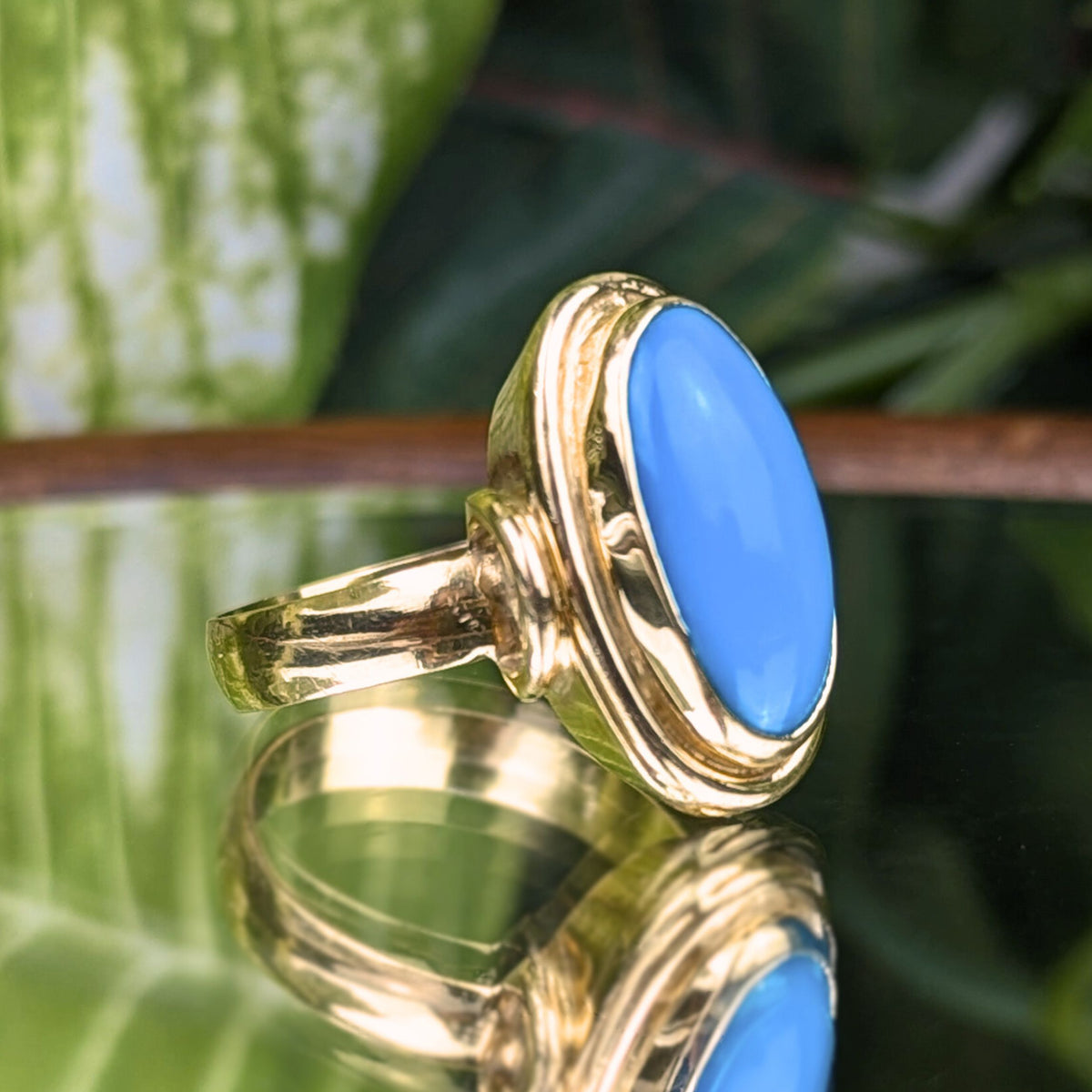 18K Gold Vintage Egyptian Blue Turquoise Ring - Size 8