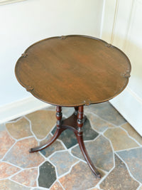Weiman 1930’s Mahogany Pie Crust Pedestal Table