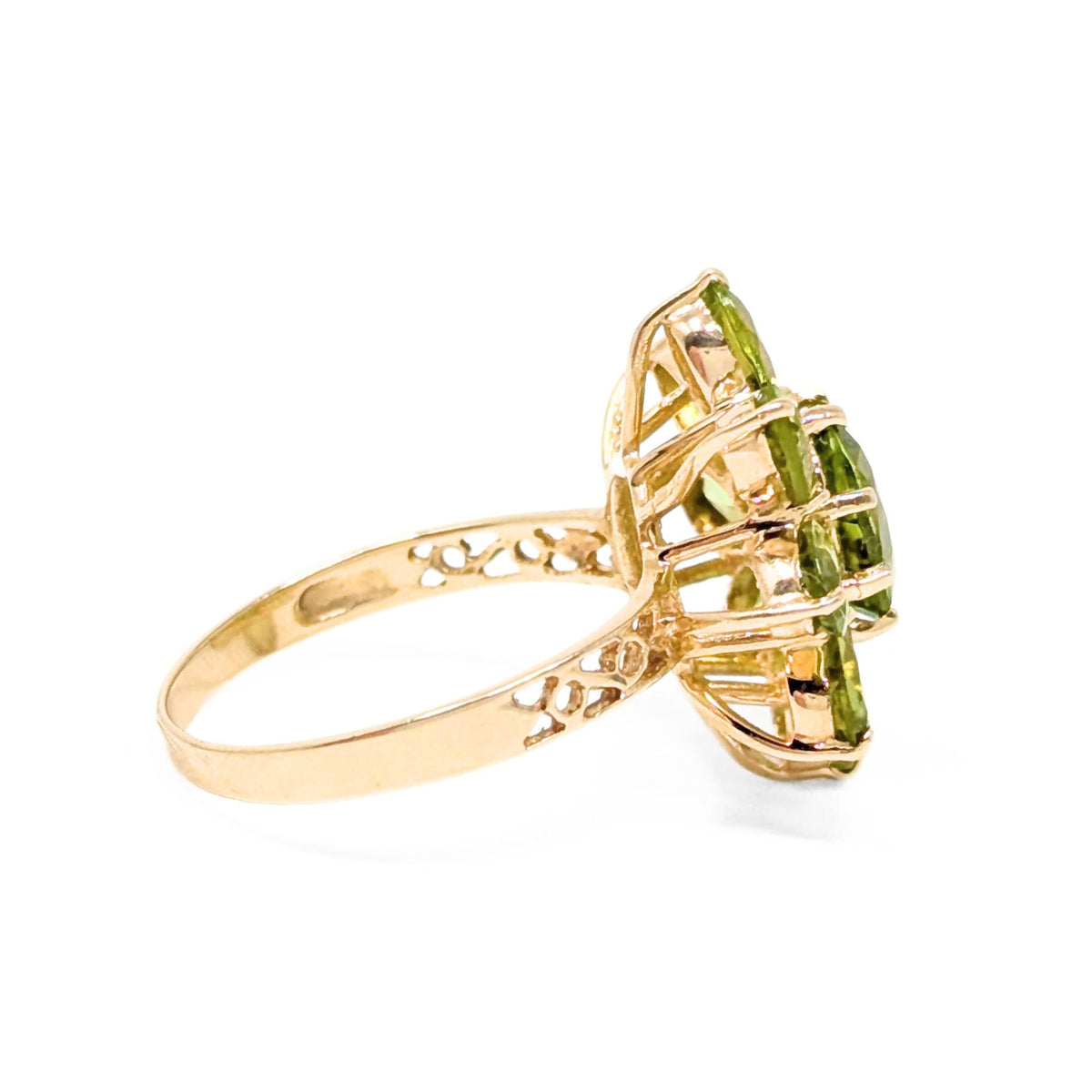 14K Gold Green Tourmaline Flower Ring - Size 7.25