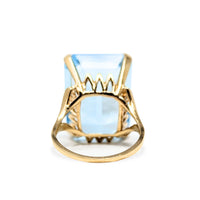 14K Gold 23ct+ Light Blue Topaz Ring - Size 6