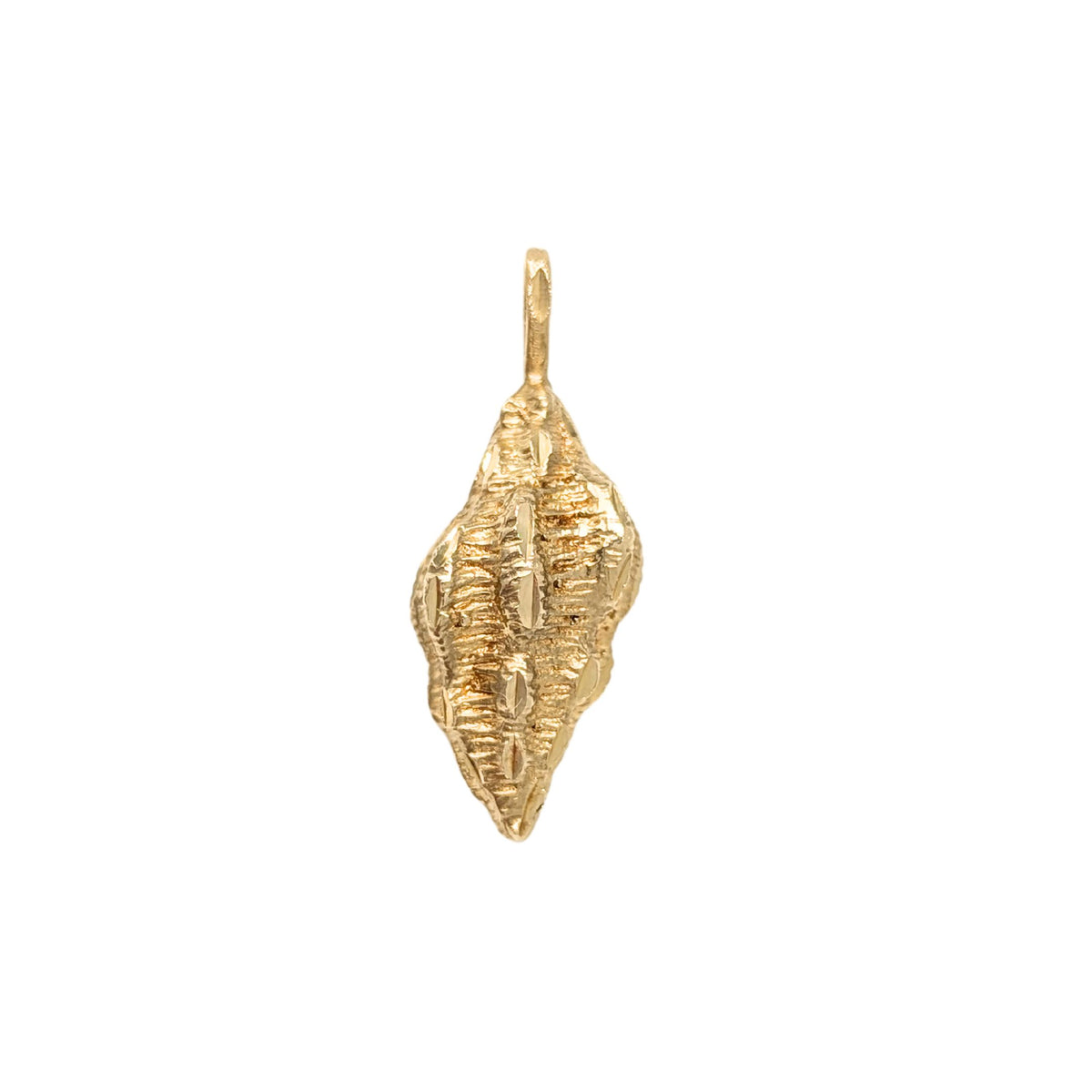 14K Gold Seashell Pendant