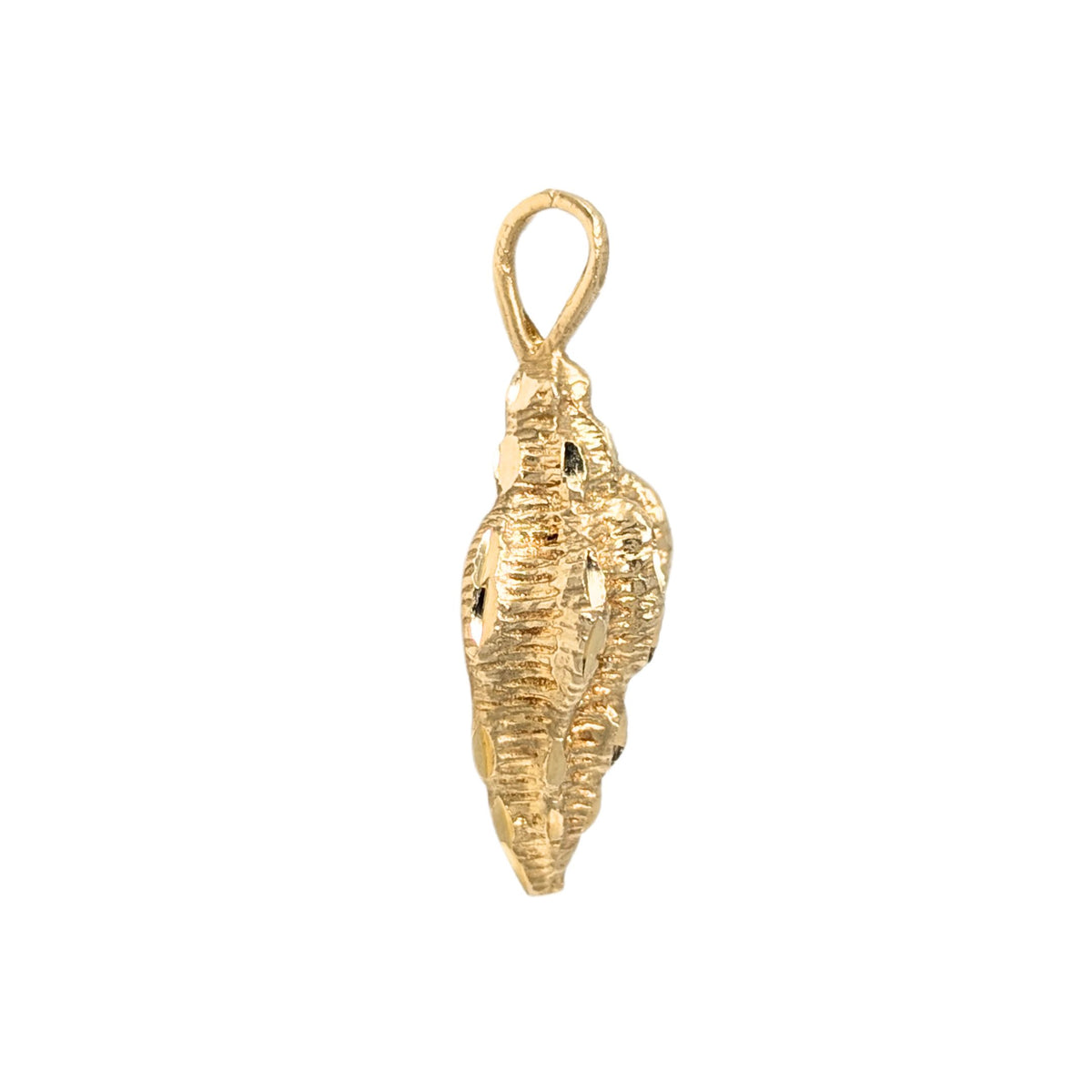 14K Gold Seashell Pendant