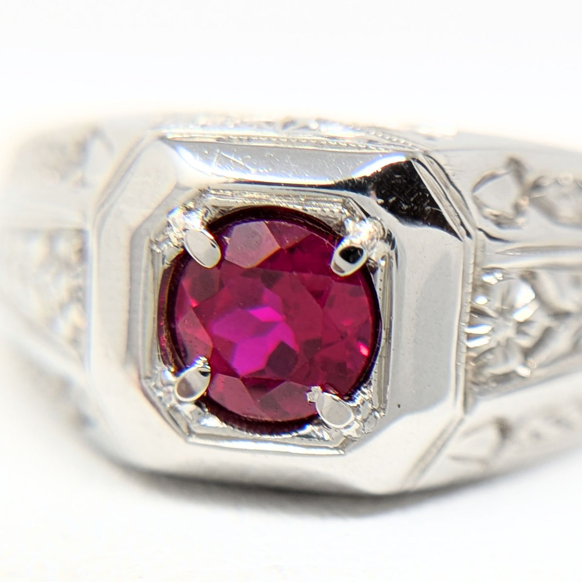 Antique Art Deco 18K White Gold Men's Ruby Ring - Size 11.25