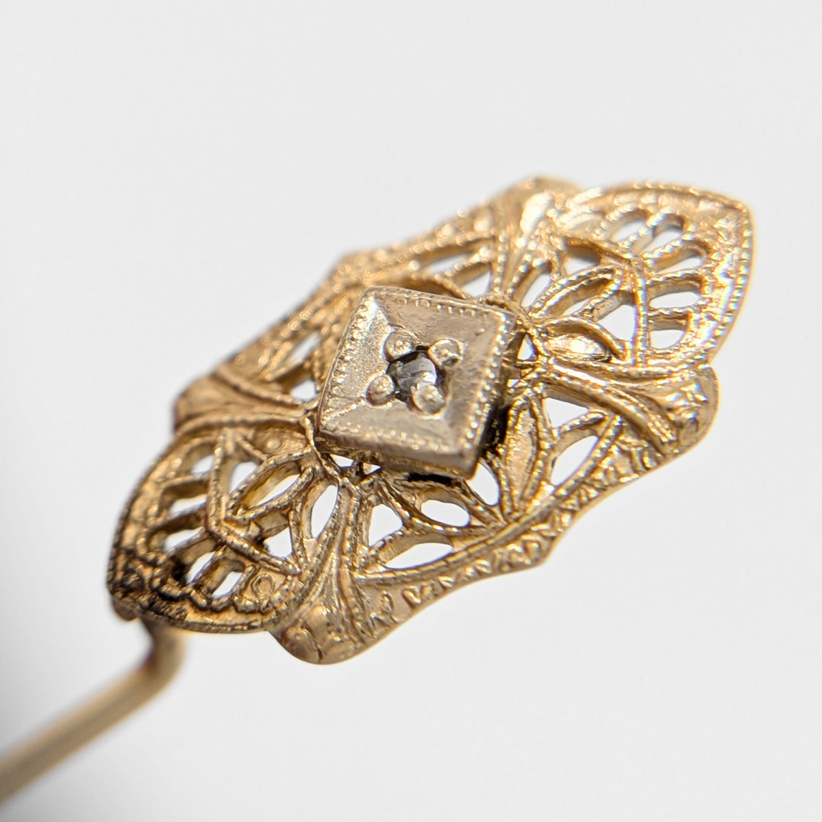 Victorian 14K Gold Diamond Filigree Stick Pin