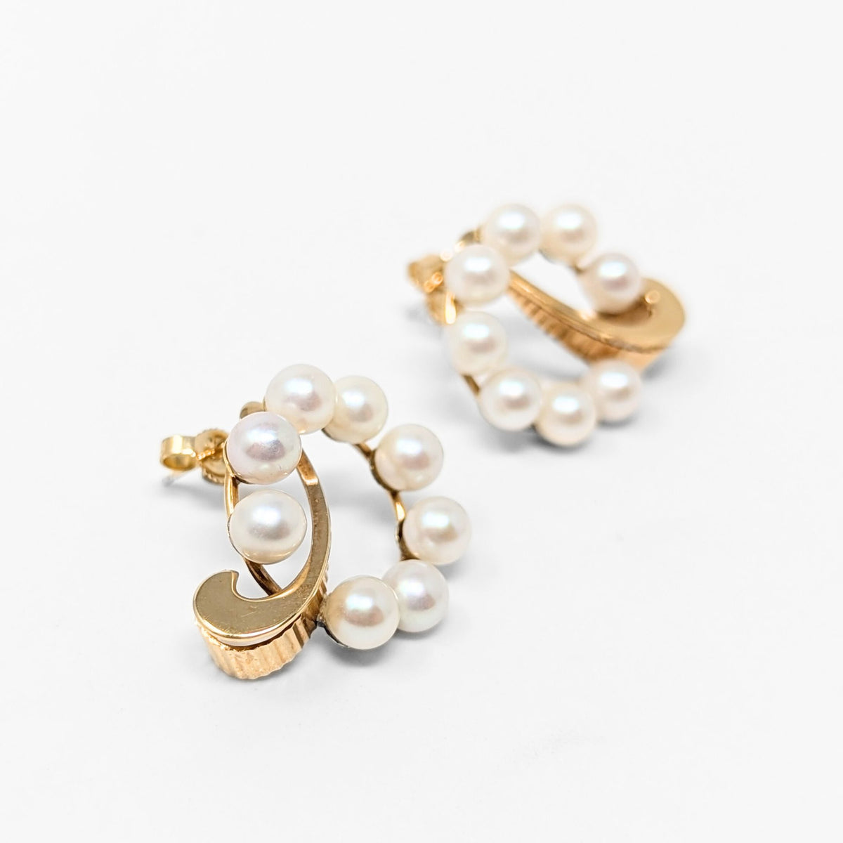 14K Gold Pearl Earrings