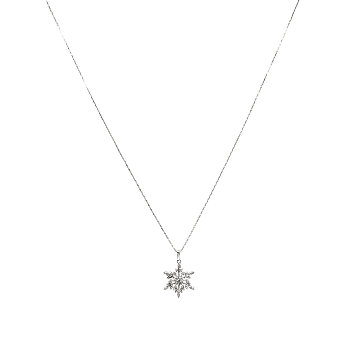 Sterling Silver 18" Snowflake Pendant Necklace