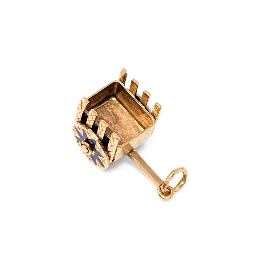 10K Gold Roman Chariot Charm