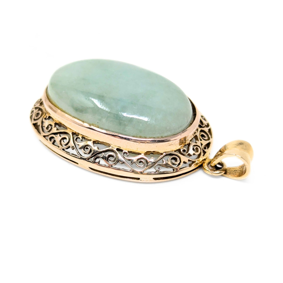 10K Gold & Jade Filigree Pendant