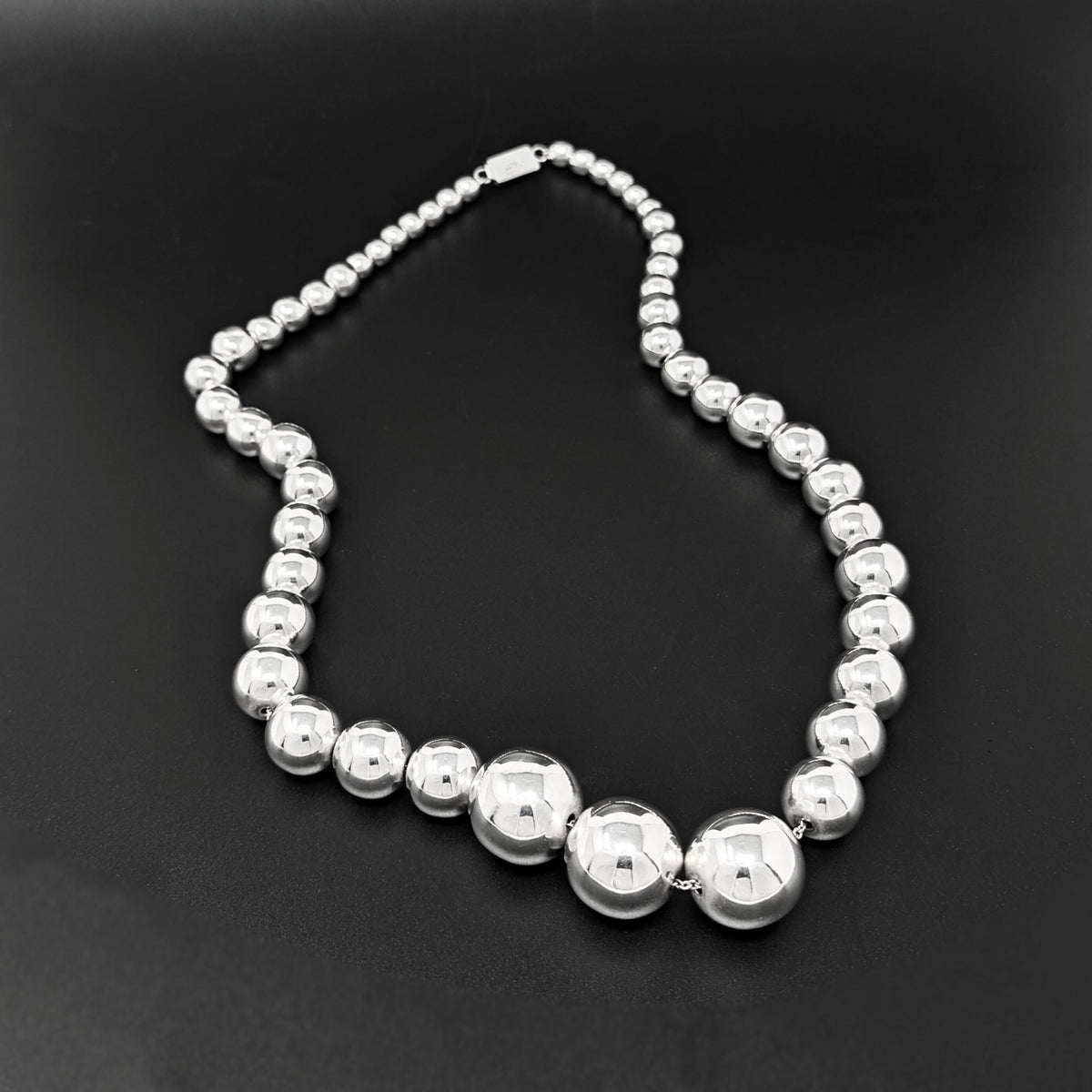 Taxco Sterling Silver 8mm-22mm Graduating Bead 25" Necklace