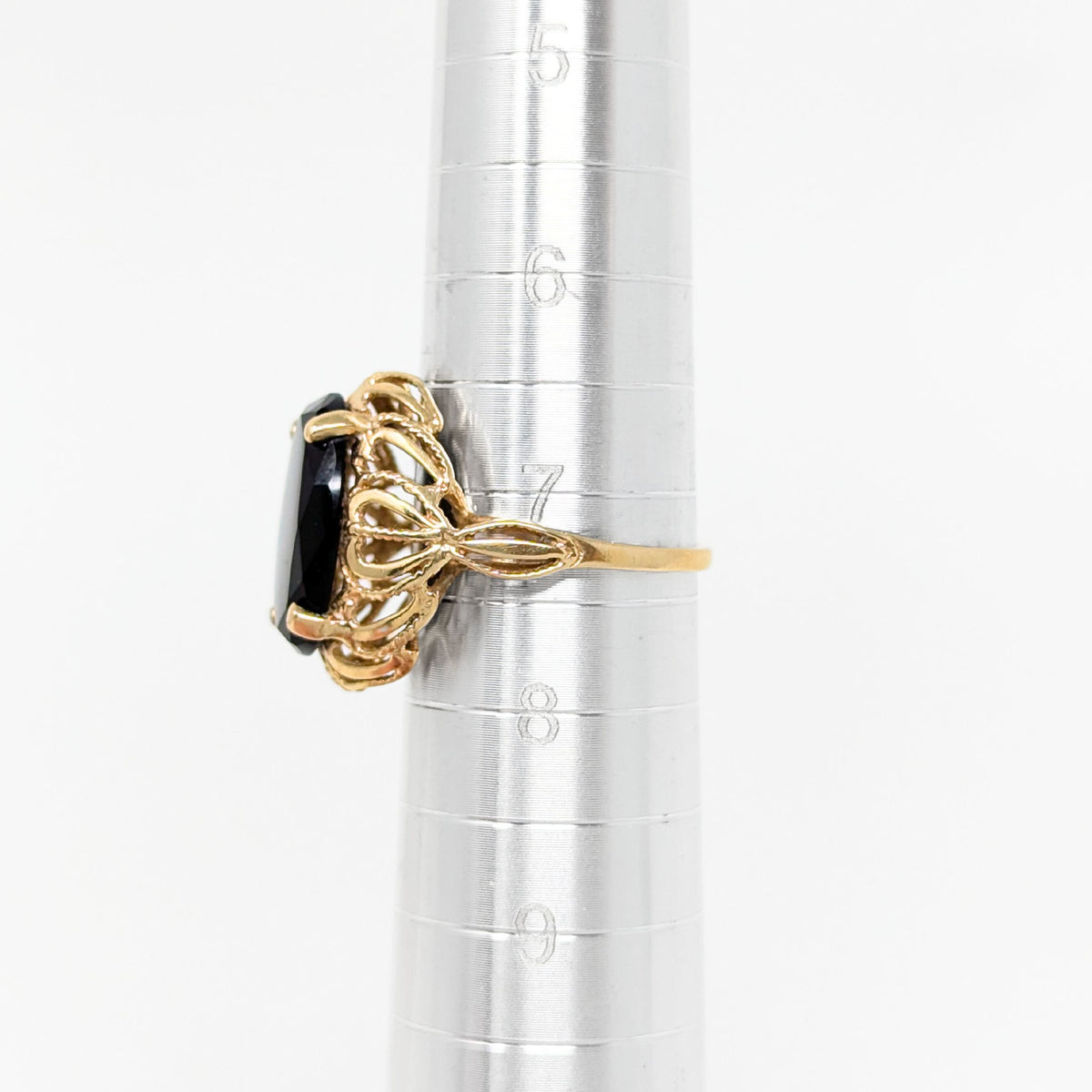 10K Gold Filigree Black Onyx Ring - Size 8