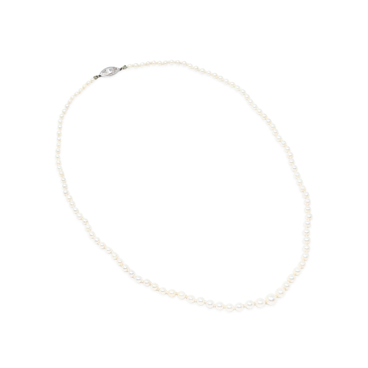 Vintage 14K Gold Clasp 20” Graduating Pearl Necklace