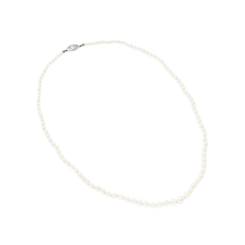 Vintage 14K Gold Clasp 20” Graduating Pearl Necklace