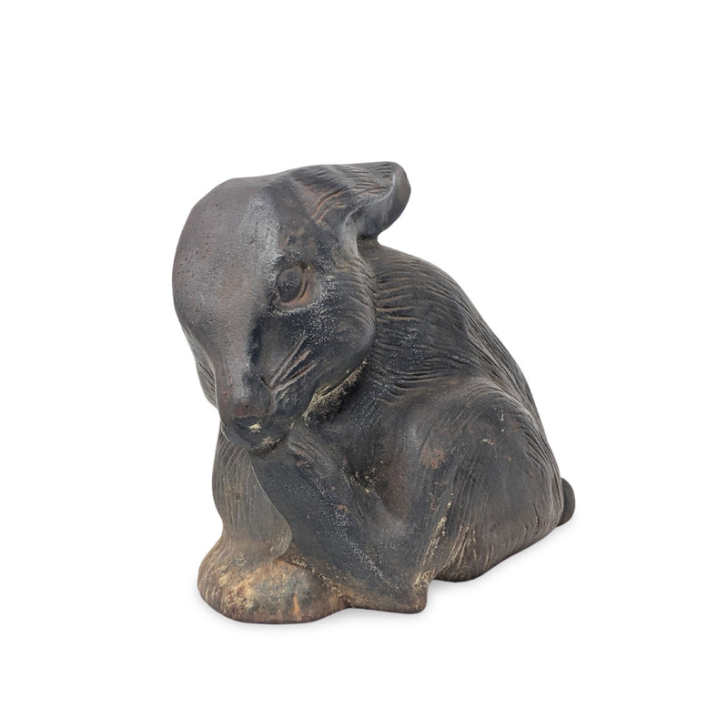 Virginia Metalcrafters Cast Iron Bunny 18-18 Doorstop/Garden Statue
