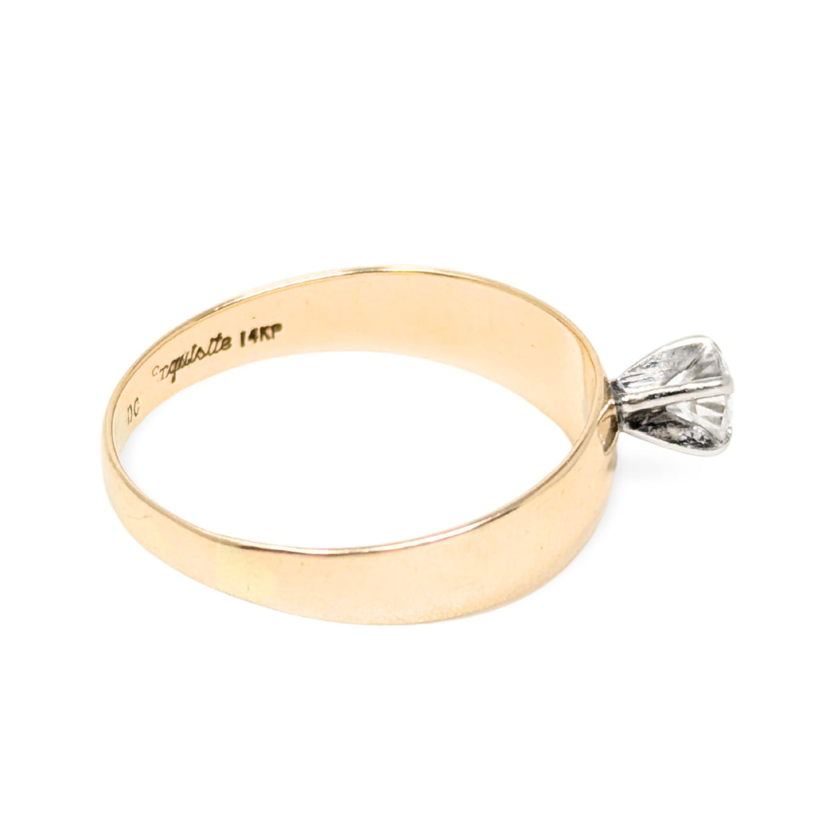 14K Gold .26ct Diamond Solitaire Ring - Size 8.75