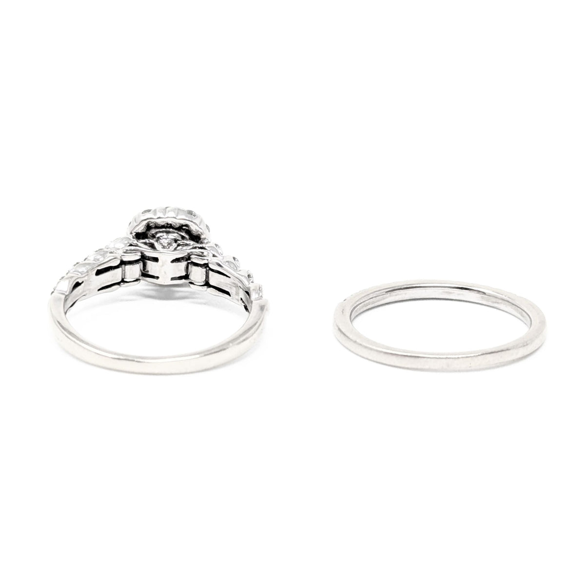 14K White Gold Halo 1.0tcw Princess Diamond Engagement Ring Set - Size 5.5