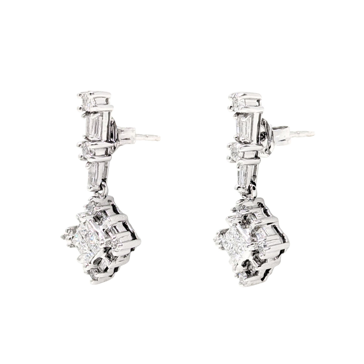 14K White Gold Diamond Drop Earrings