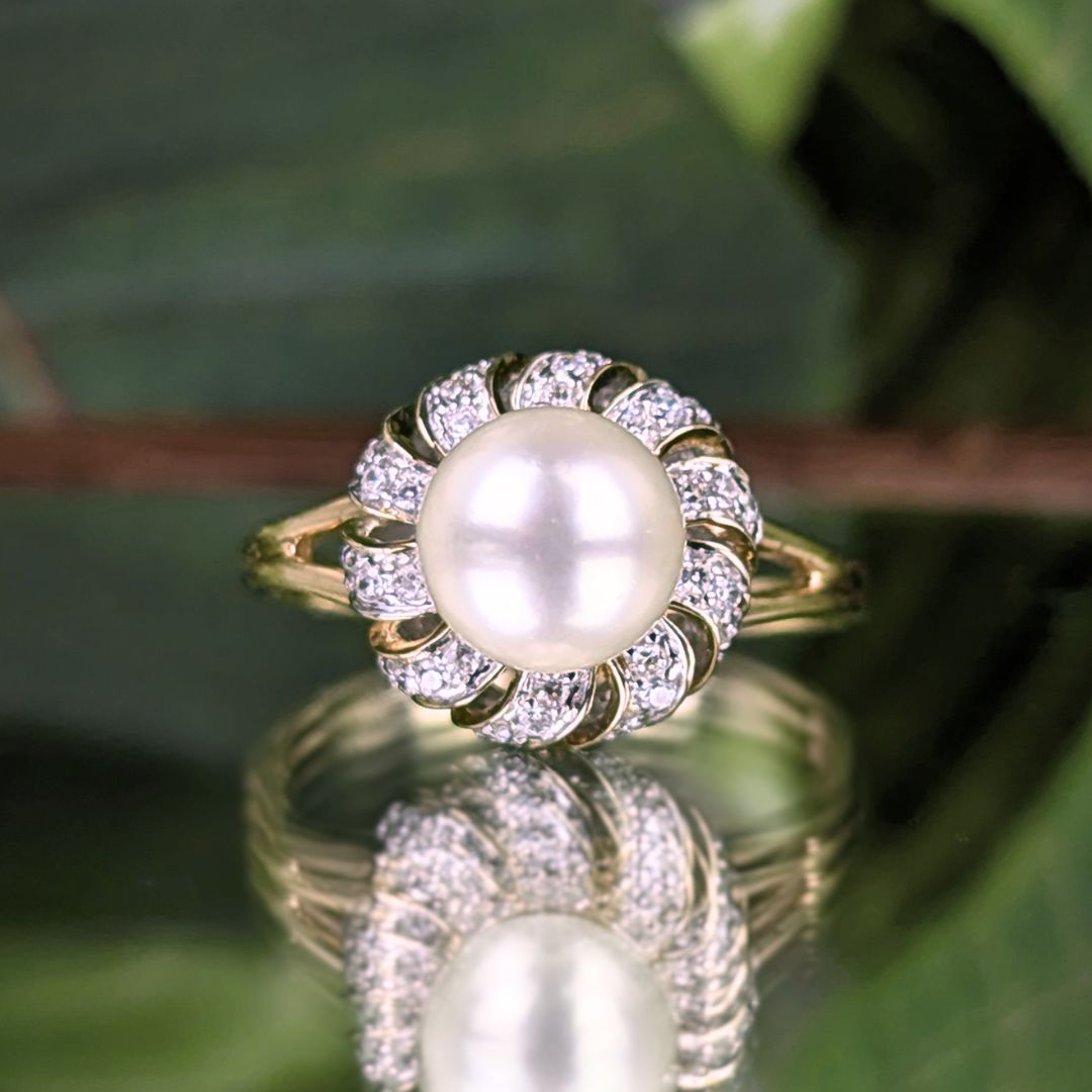Vintage 10K Yellow Gold 7.5mm Pearl Swirl Ballerina Cocktail Ring - Size 7 (3.4g)