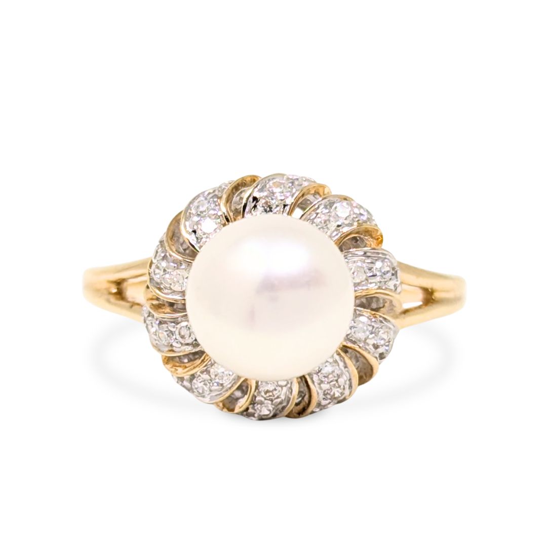 Vintage 10K Yellow Gold 7.5mm Pearl Swirl Ballerina Cocktail Ring - Size 7 (3.4g)