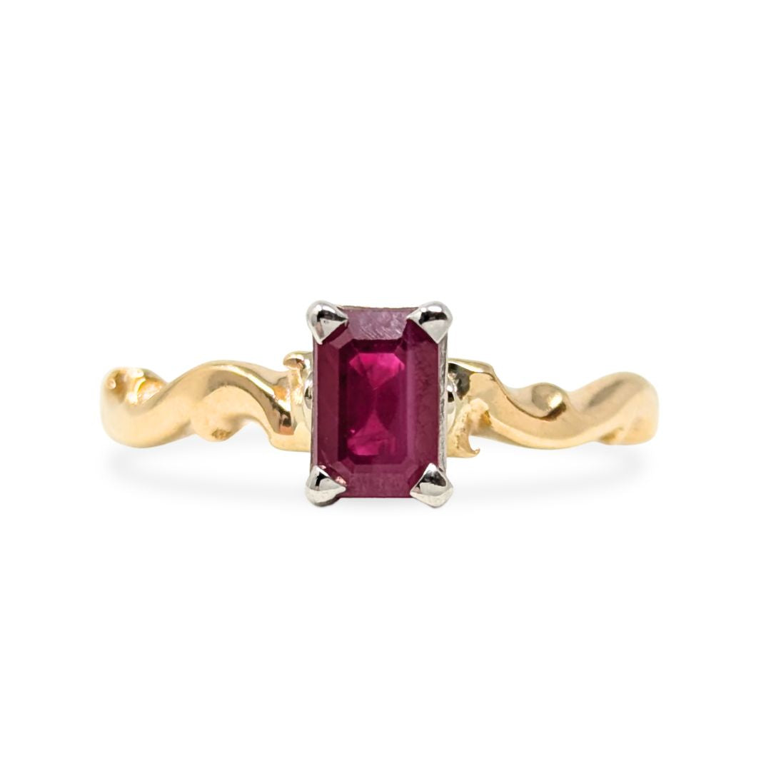 Vintage 14K Yellow Gold Emerald Cut Ruby Ring- Size 6 1/8