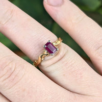 Vintage 14K Yellow Gold Emerald Cut Ruby Ring- Size 6 1/8