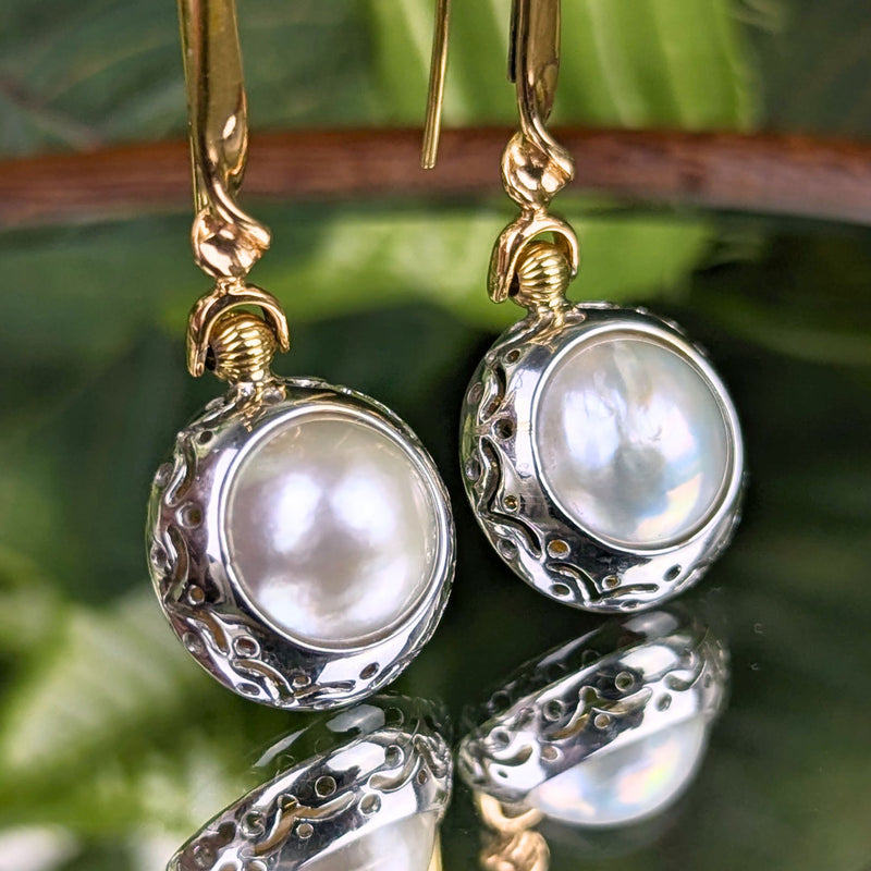 Kama Dubai Muraro 18K Tricolor Gold 14mm Mabe Pearl Earrings w/ Appraisal