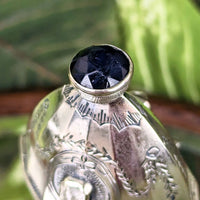 Antique Sterling Silver Hovedvandsæg Vinaigrette Egg Scent Box, circa 1830