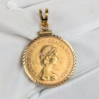 1978 British Gold Full Sovereign Coin Pendant in 14K Yellow Gold Bezel, 9.1g