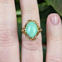 Vintage 14K Gold Green Jadeite Jade Cocktail Ring - Size 5 1/8 - 3.91g