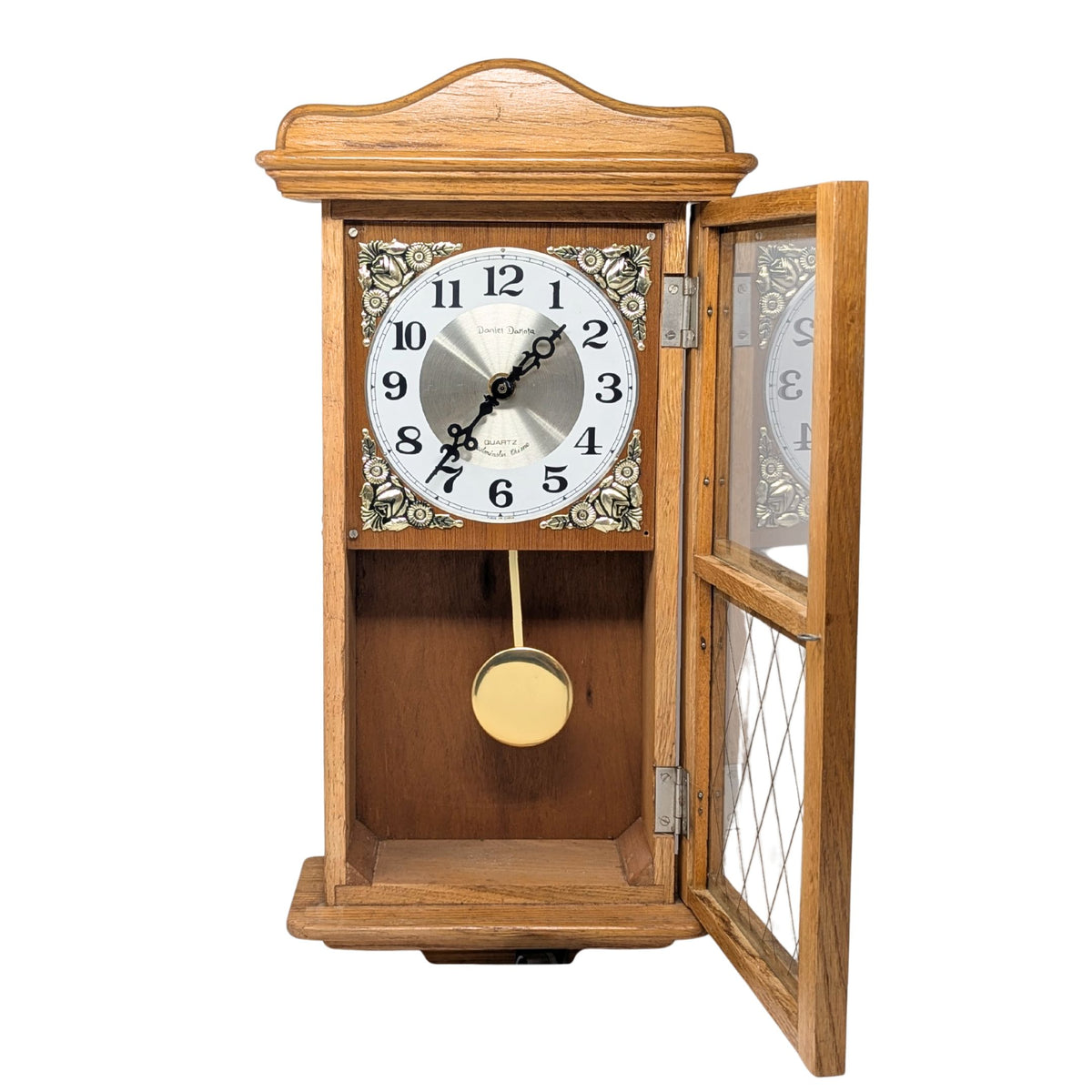 Daniel Dakota Quartz Westminster Chime Oak Wall Clock - MINT - New Movement