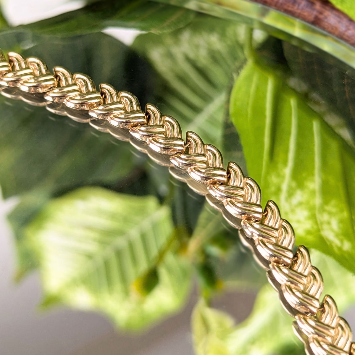 Vintage Oro America 14K Yellow Gold Chevron Link  7 1/8" Bracelet, Italy
