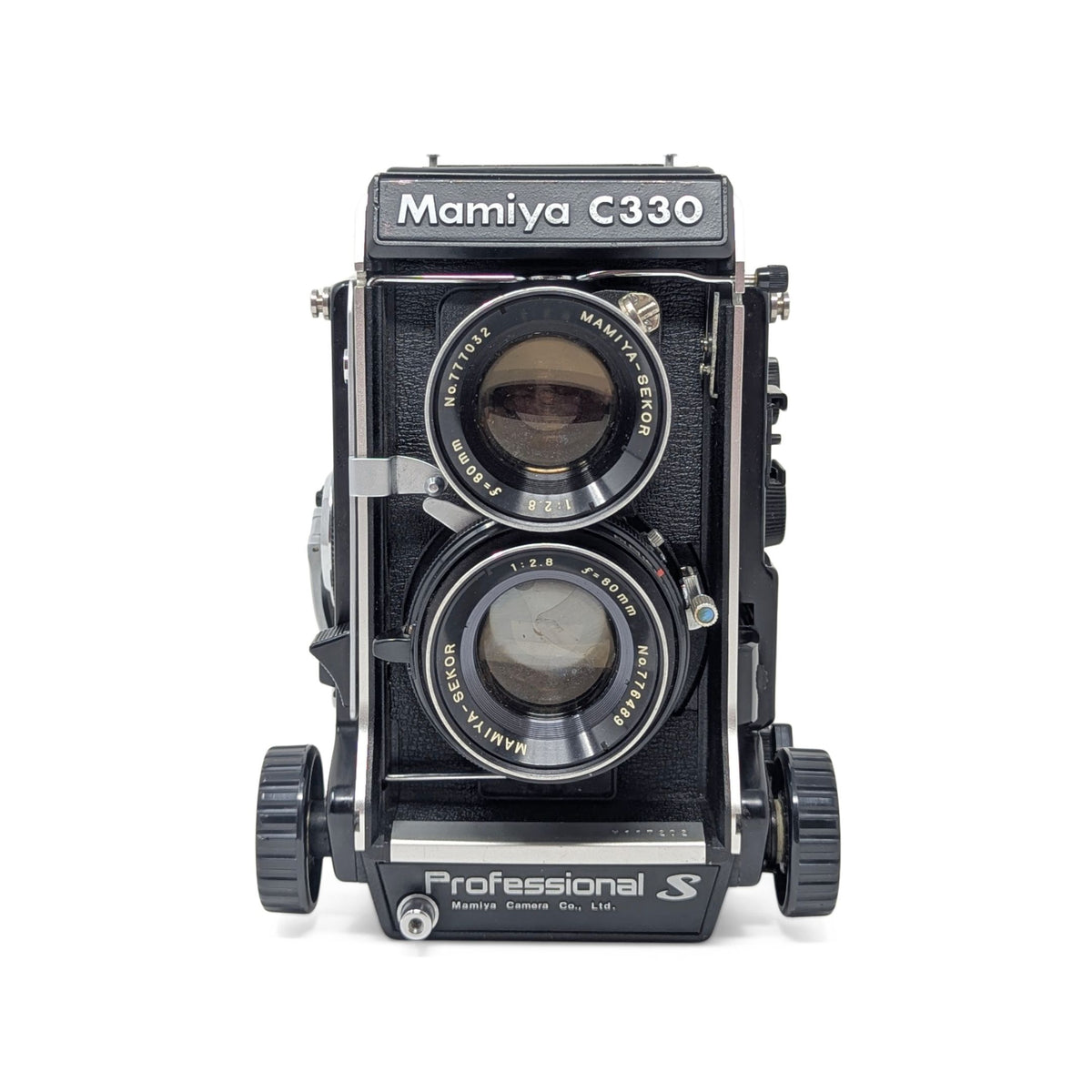 Mamiya C330 Professional S Kit w/ Hard Case, 80mm, & 135mm Lenses