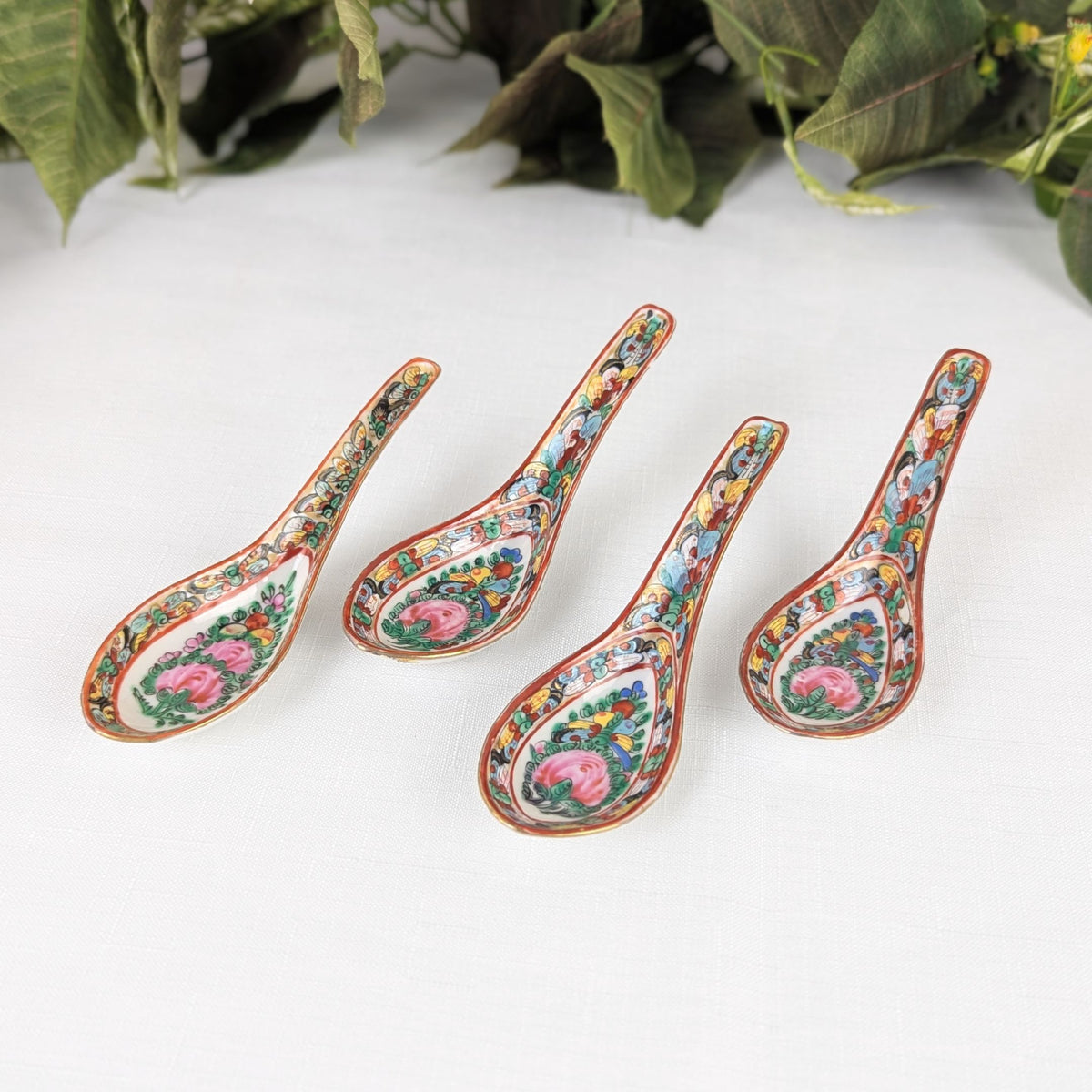 Chinese Famille Rose "Thousand Butterflies" 20pc Porcelain China Set