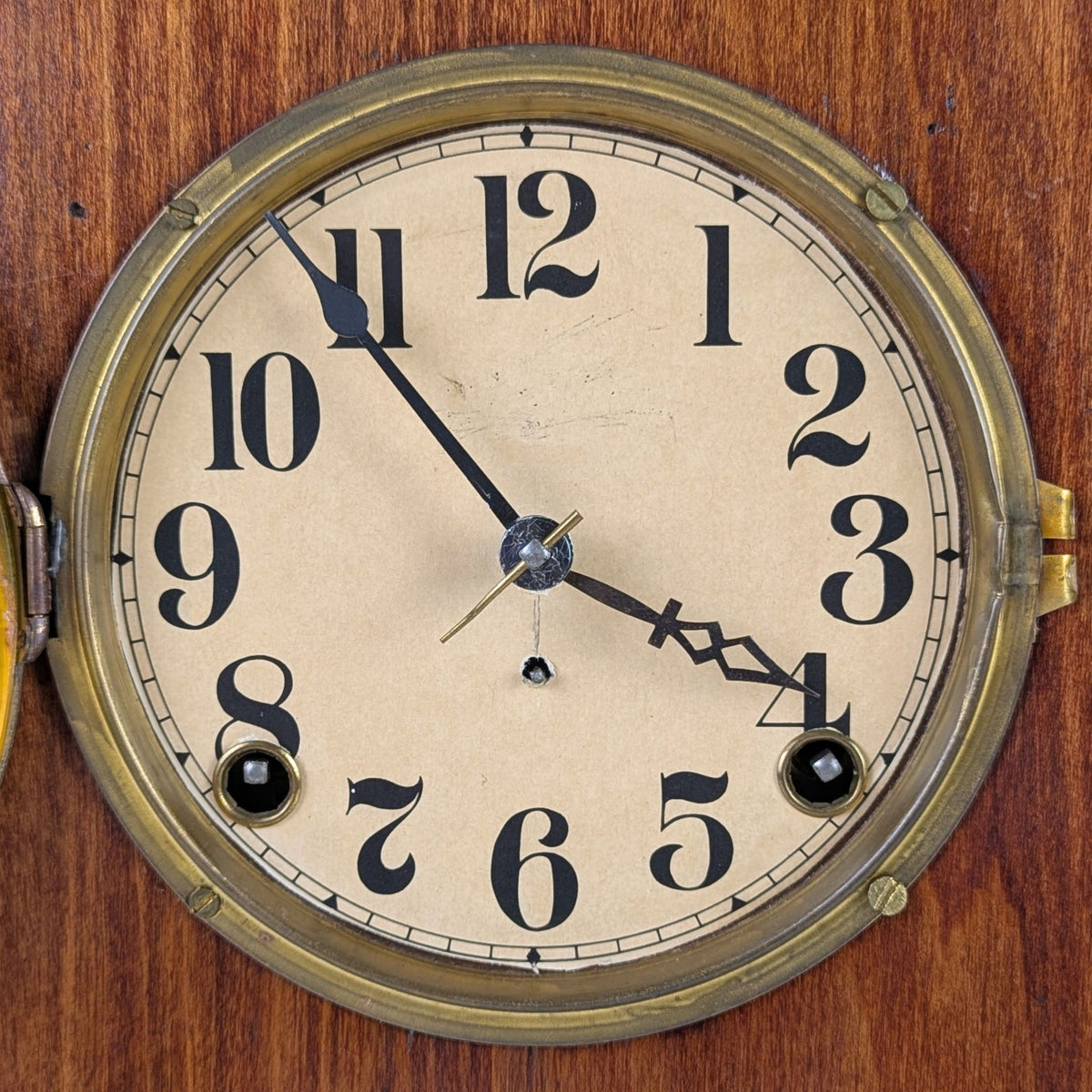 Antique Seth Thomas Gothic Beehive Cherry Mantel Clock W/ 5” Dial - Working