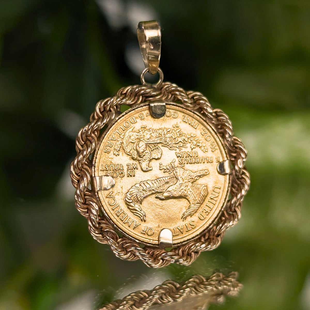 1986 1/10oz American Gold Eagle Rope Bezel Pendant