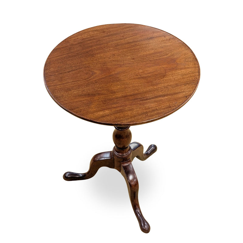 Antique 18th c. Walnut Dish Top Tilt Candlestand / Accent Table