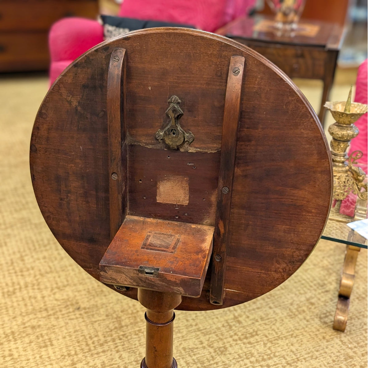 Antique 18th c. Walnut Dish Top Tilt Candlestand / Accent Table