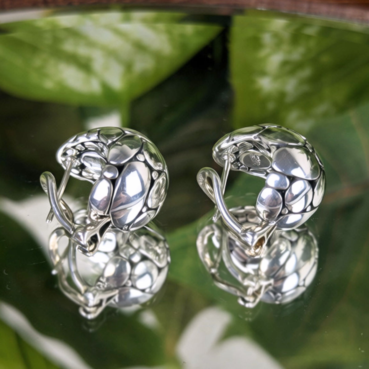 John Hardy Sterling Silver Kali Pebble Huggie Hoop Earrings