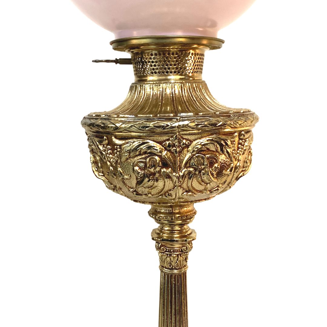 Vintage Banquet Parlor Pedistal Lamp