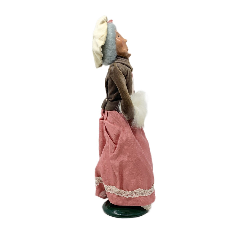 Byers Choice 1988 Caroler Old Woman W/ Muff