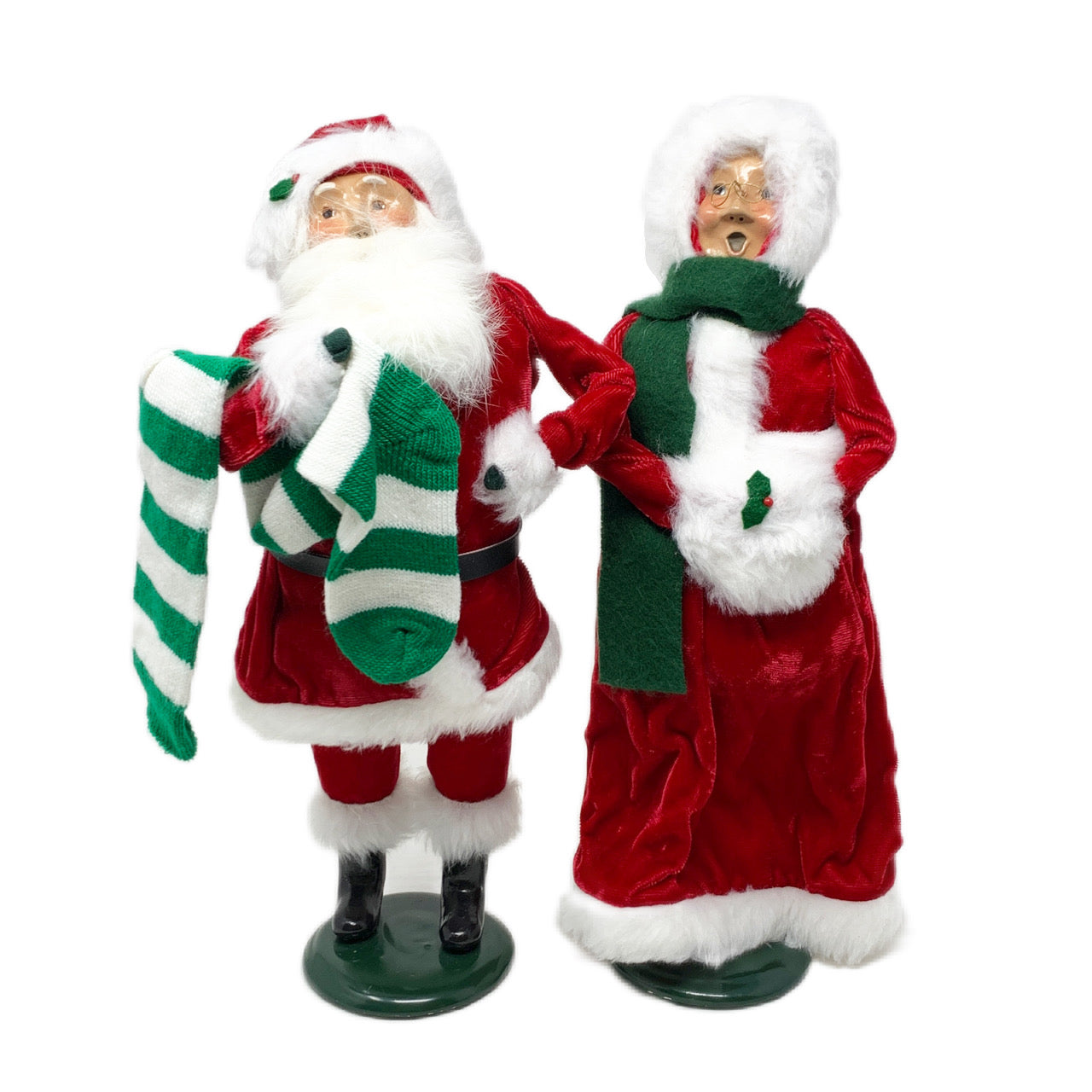 Byers Choice Carolers Santa & Mrs. Claus (Pair)